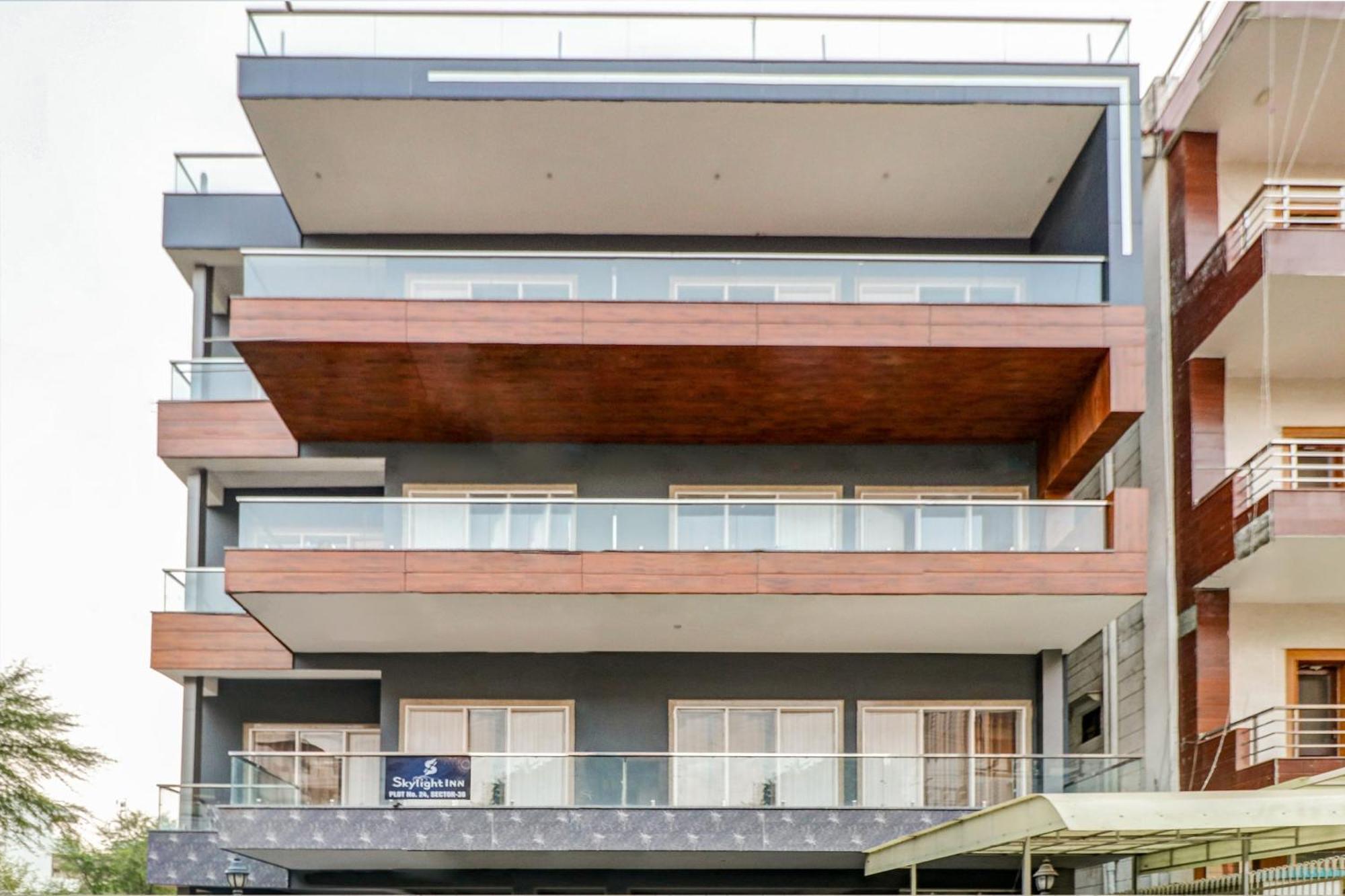 Hotel Townhouse Skylight Near Medanta Hospital Gurgaon Exterior foto